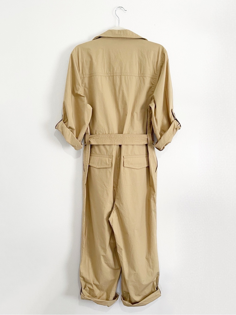 NWT Banana Republic Finley Poplin Jumpsuit in New Khaki Beige Size M - Picture 8 of 16